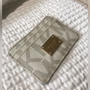 Michael Kors card holder